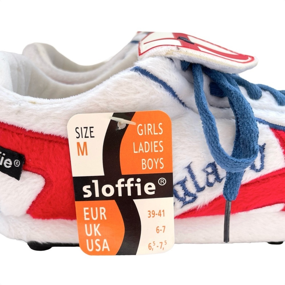 Sloffie Slippers, England FC Soccer, Red/White, Size Medium (US Men’s 6.5-7.5) - Picture 7 of 8